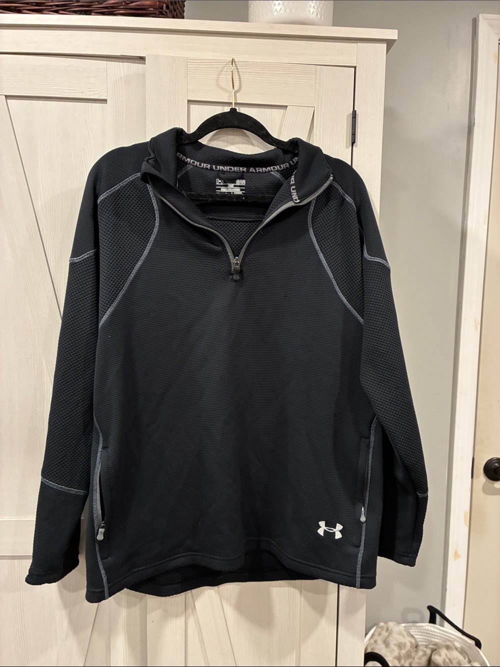 Under Armour Black Men’s 1/4 Zip Performance Jacket